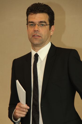 Dipl.-Ing. Uwe Schfer